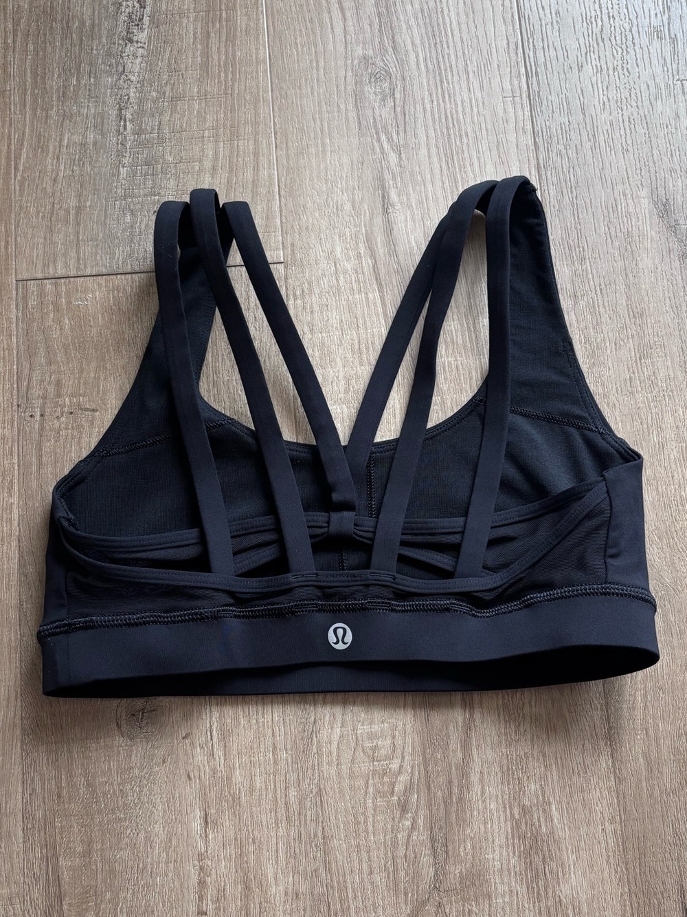 Lululemon Energy Bra Exhale in Black *Luxtreme